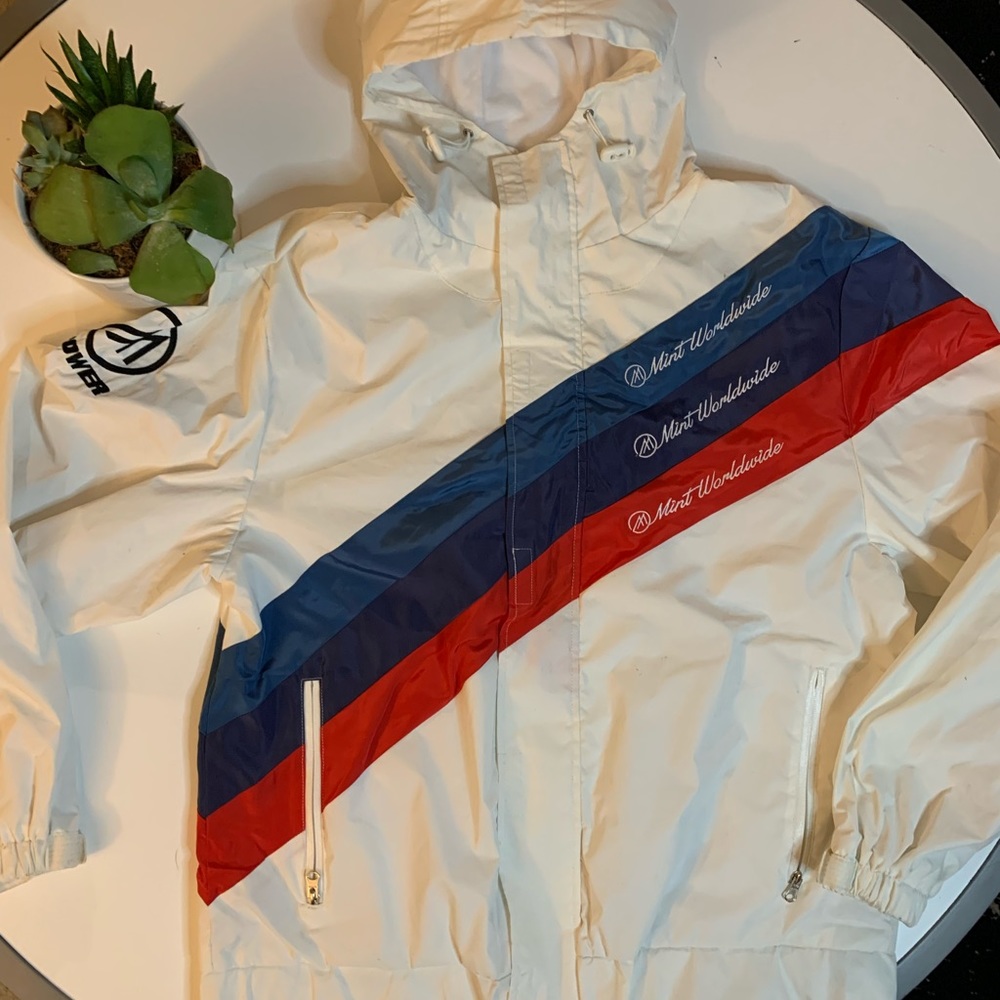 MINT WORLDWIDE 3m Reflective windbreaker